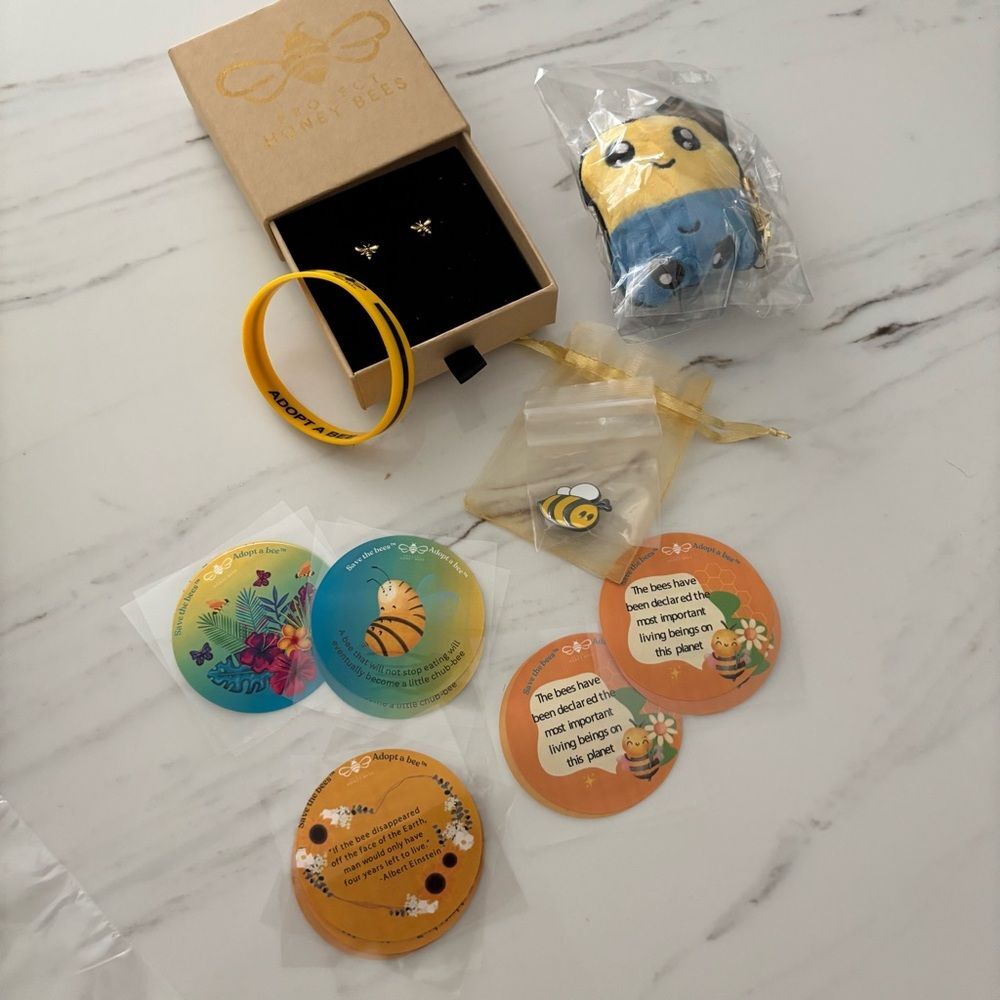 Project Honey Bees Gift Set Gold Earrings Pin Keychain Stickers Bracelet - Picture 3 of 11